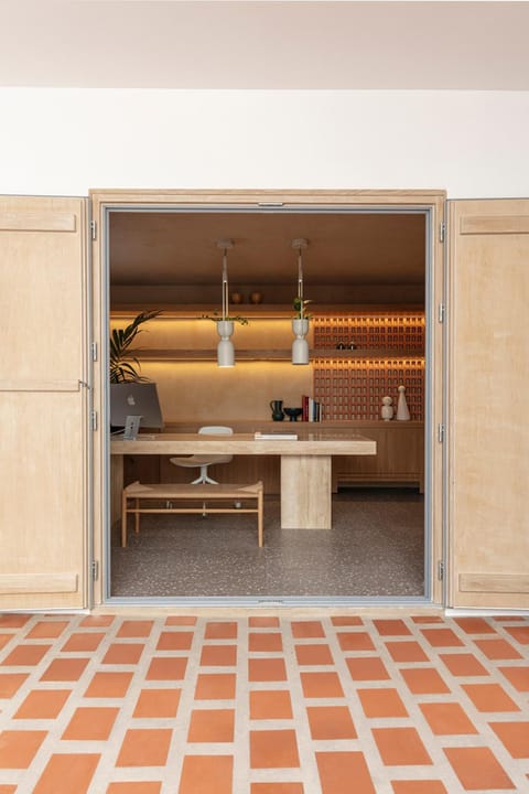 Ethos Vegan Suites Hotel in Thera