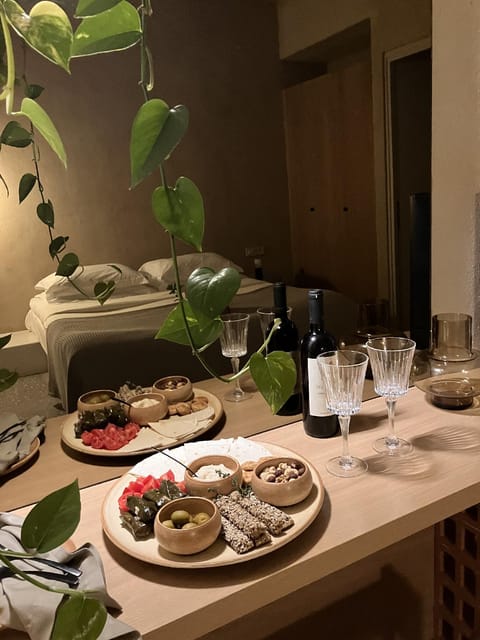 Ethos Vegan Suites Hotel in Thera