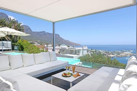 Villa Dolce Vita Hotel in Camps Bay