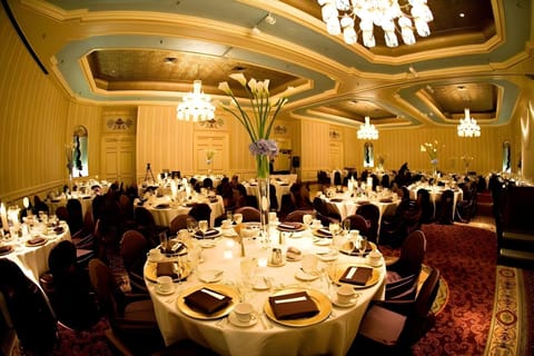 The Saint Paul Hotel Hotel in Maplewood