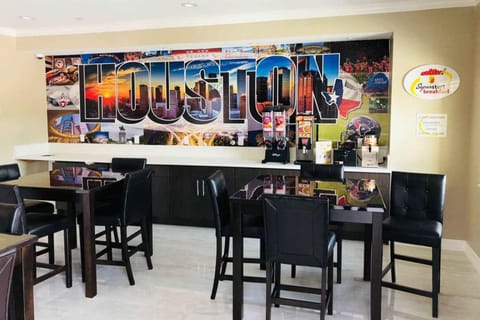 Super 8 by Wyndham Houston Northwest Cypress Hotel in Cypress