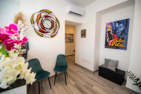 LA DOLCE VITA ROOMS Apartment hotel in Campania