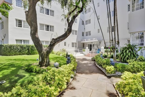 Hotel Belleza Hotel in South Beach Miami