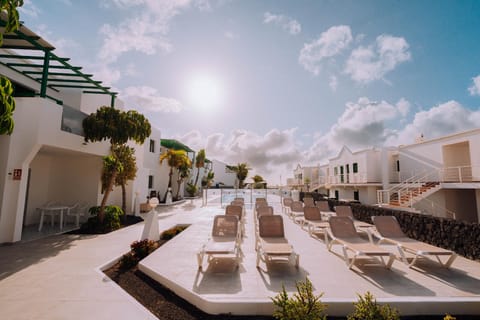 Apartamentos Aloe Apartment hotel in Puerto del Carmen