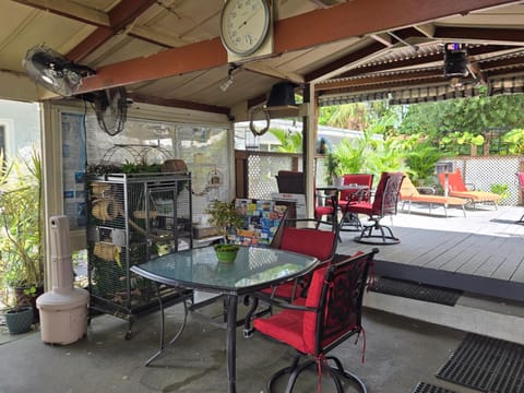 Barefoot Mailman Motel Motel in Lantana