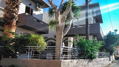 Fotula Studios Apartment hotel in Crete