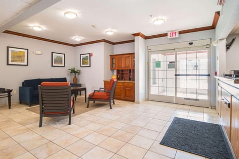 Suburban Studios Waterloo Hotel in Waterloo