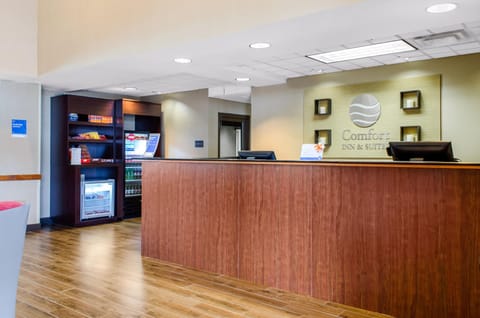 Comfort Inn & Suites Biloxi-D'Iberville Hotel in Biloxi