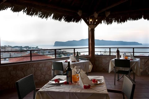 Theo Hotel Hotel in Agia Marina