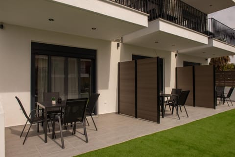 Alios Gaia - Seaside Apartments Apartment hotel in Nikiti