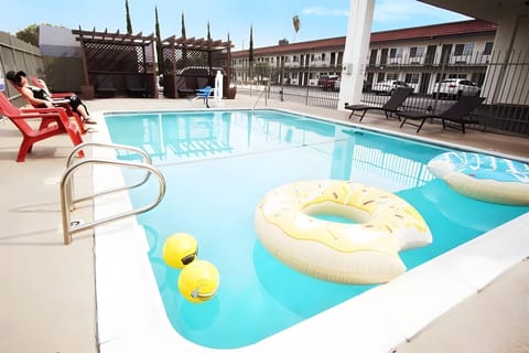 Dixie Orange County Hotel Hotel in Stanton