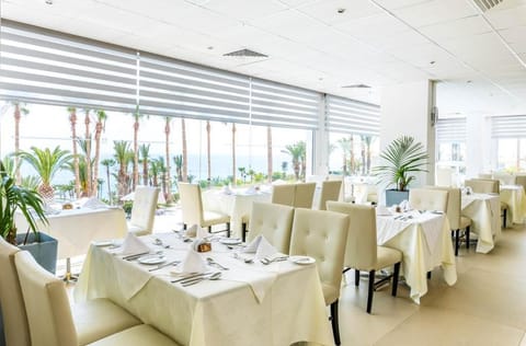 Ascos Coral Beach Hotel Hotel in Peyia