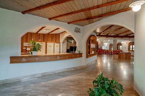 Club Esse Posada Hotel in Palau