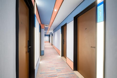 Hanting Hotel Shijing Mountain Apple Park Metro Station Hotel in Beijing