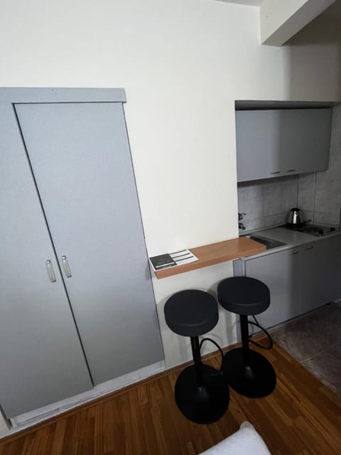 Puerta Apartments Hotel in Kotor