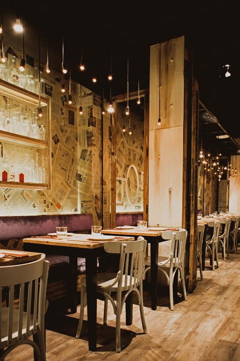 room00 Ventura Hostel Hotel in Centro