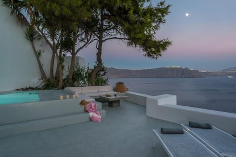 Pina Caldera Residence Hotel in Oia