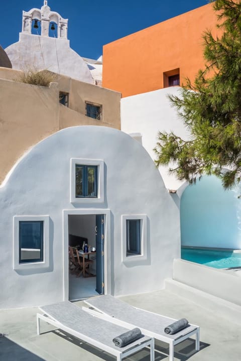 Pina Caldera Residence Hotel in Oia