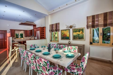 MITSOS LUXURIOUS VILLA Resort in Crete