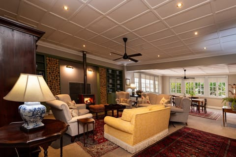 Queen’s Hotel by BON Hotels Hotel in Western Cape