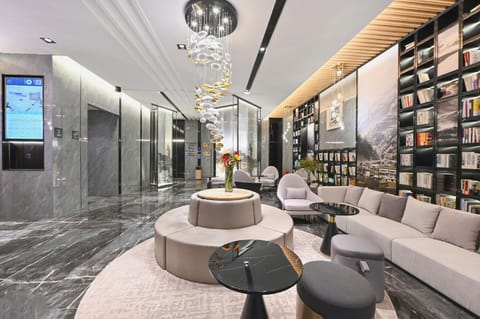 Atour Hotel Tianjin Wuqing High-speed Railway Station Florentia Village Hotel in Tianjin