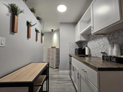 Sunny Palms Inn Hotel in Lantana