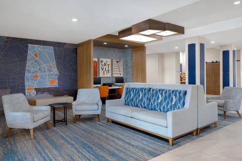 Holiday Inn Express Hotel & Suites Prattville South By IHG Hotel in Millbrook