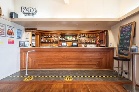 The Bridge Hotel Motel in Smithton