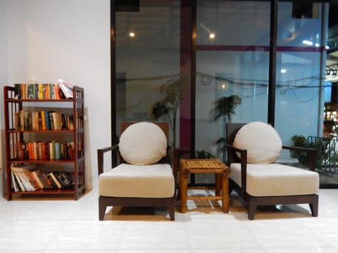 Khaolak Wandee Hostel Hostel in Khuekkhak