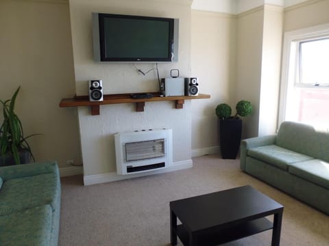 Happy Backpacker Hostel in Penguin