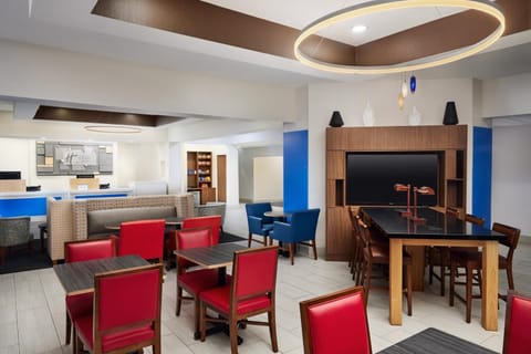 Holiday Inn Express & Suites Bonifay By IHG Hotel in Alabama