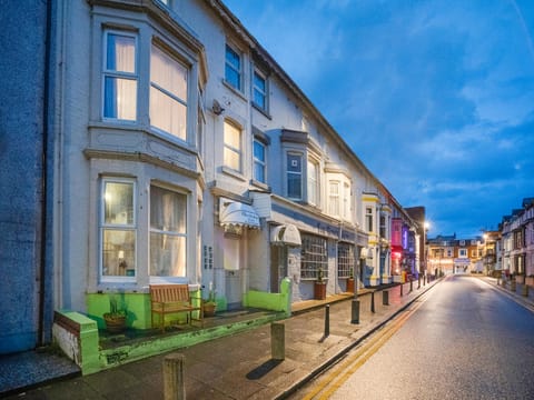 Chesterton Hotel, Blackpool South Shore Hotel in Blackpool