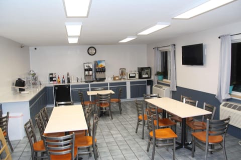 Baymont by Wyndham Sault Ste Marie MI Motel in Sault Ste Marie