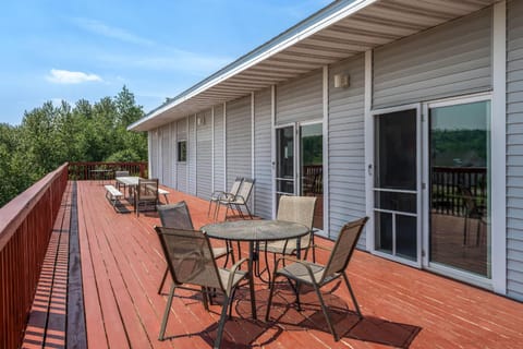 Baymont by Wyndham Duluth/Spirit Mountain Hotel in Proctor