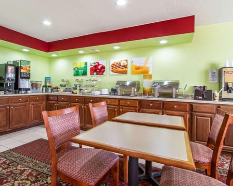 Quality Inn Burlington near Hwy 34 Hotel in Burlington