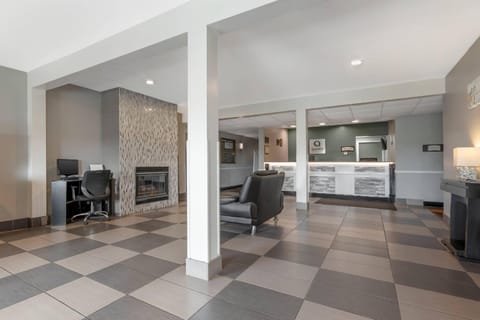 Quality Inn Mauston I-90 Hotel in Wisconsin