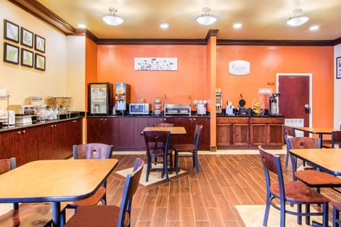 Sleep Inn & Suites Athens South Hotel in Athens