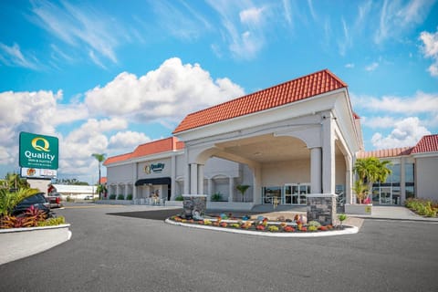 Quality Inn & Suites Conference Center Hotel in New Port Richey