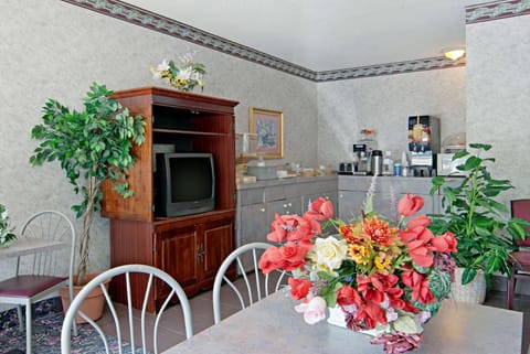 Americas Best Value Inn & Suites Clarksdale Motel in Clarksdale