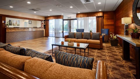 Best Western Crossroads Inn Hotel in South Walton County