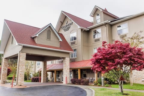 Country Inn & Suites by Radisson, Helen, GA Hotel in Helen