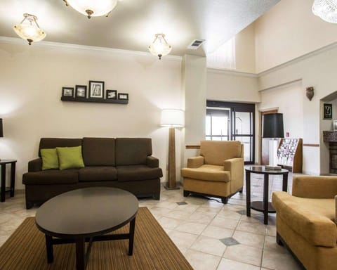 Sleep Inn & Suites Hewitt - South Waco Hotel in Waco