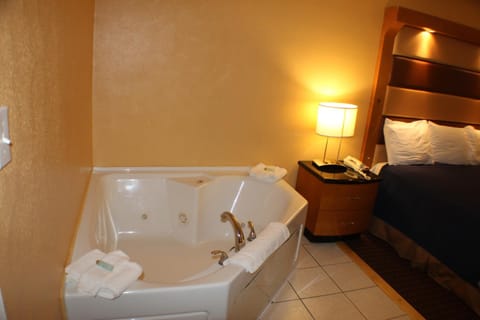 Americas Best Value Inn Geneva Motel in Geneva