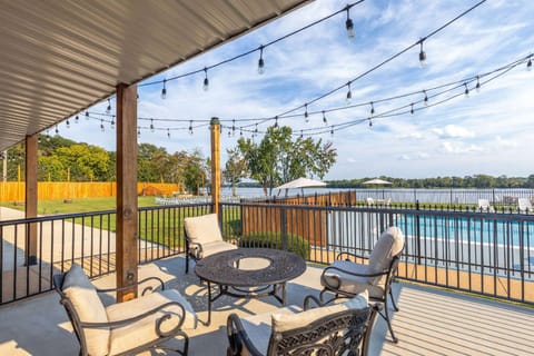 Super 8 by Wyndham Riverside AL Hotel in Pell City