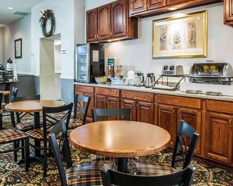 Quality Inn Rochester South Hotel in Indiana