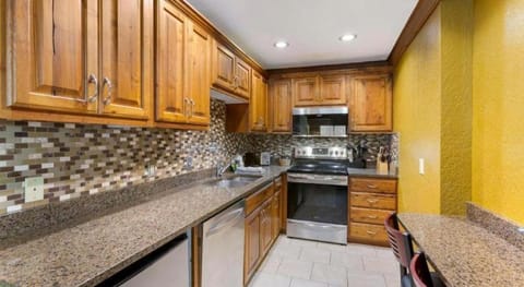 Best Western Rivers Edge Hotel in Red River