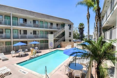 Beachside Inn Anaheim Hotel in Buena Park