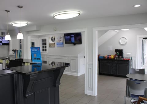 Studio 6  Suites Chattanooga, TN - Lookout Mtn. Motel in Chattanooga