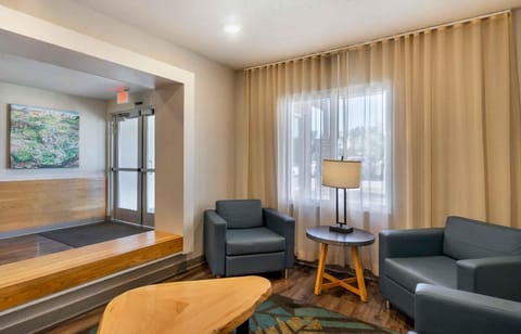 Extended Stay America Select Suites - Tampa - Brandon - East Hotel in Brandon