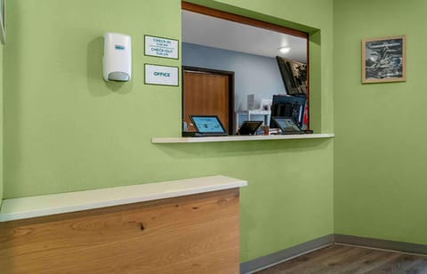 Extended Stay America Select Suites - Kalamazoo - West Hotel in Kalamazoo